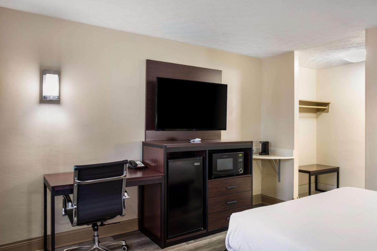 Surestay Hotel By Best Western Bardstown General Nelson Экстерьер фото